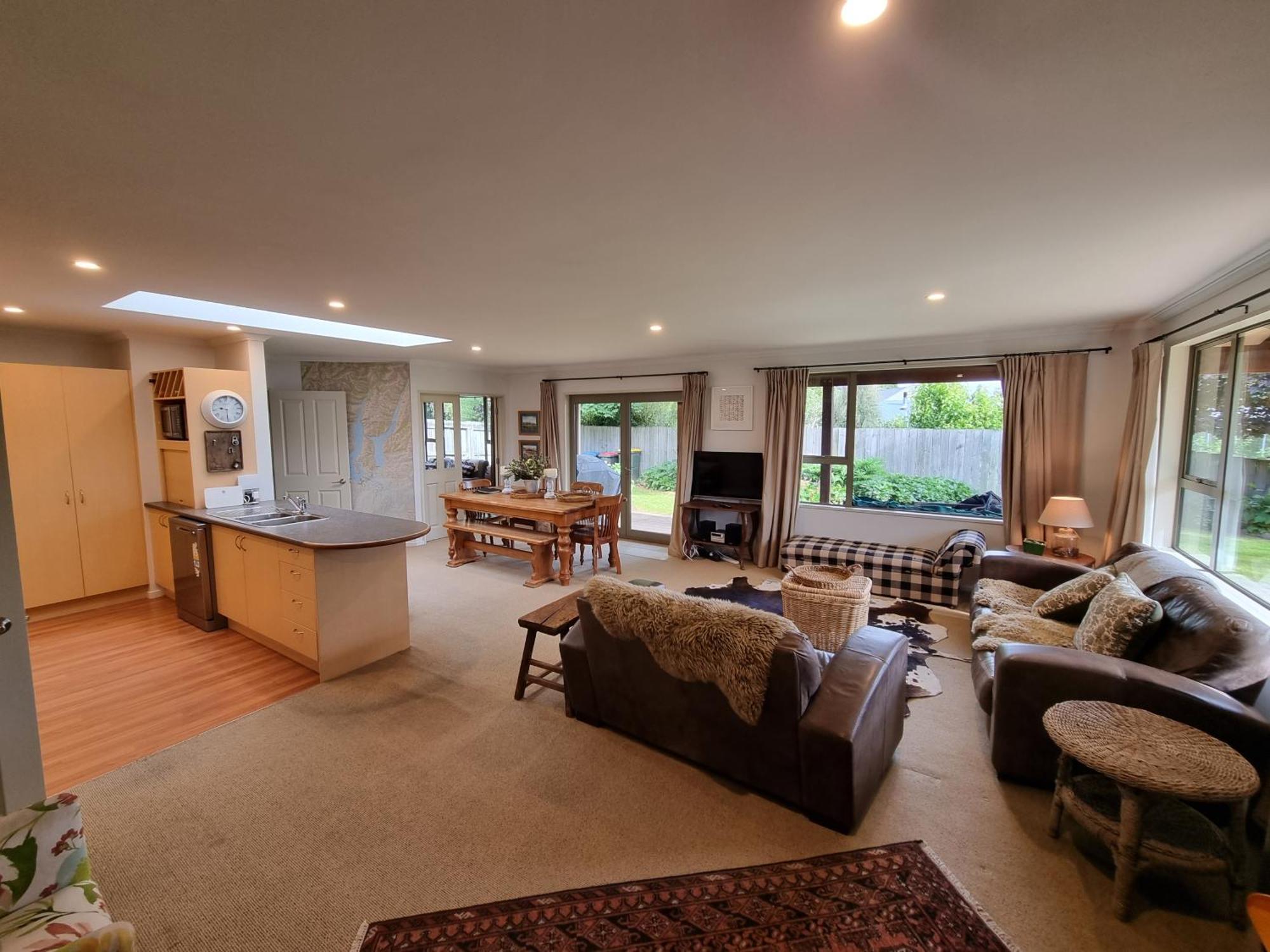 Wanaka Comfort - That Wanaka Tree Экстерьер фото