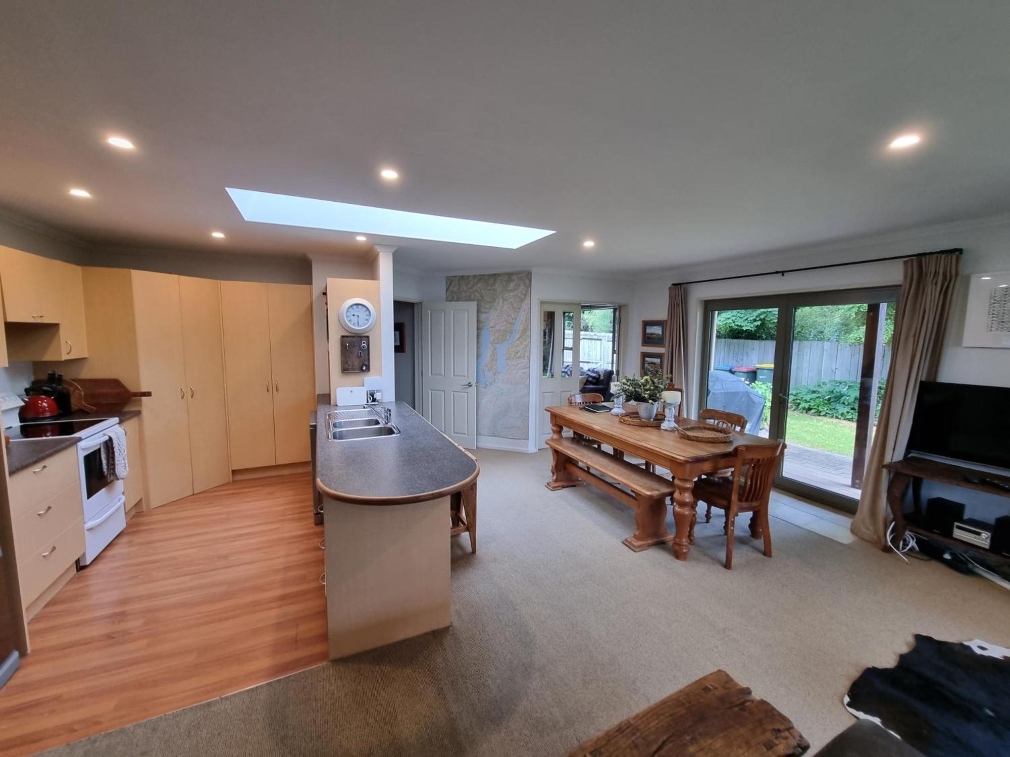 Wanaka Comfort - That Wanaka Tree Экстерьер фото