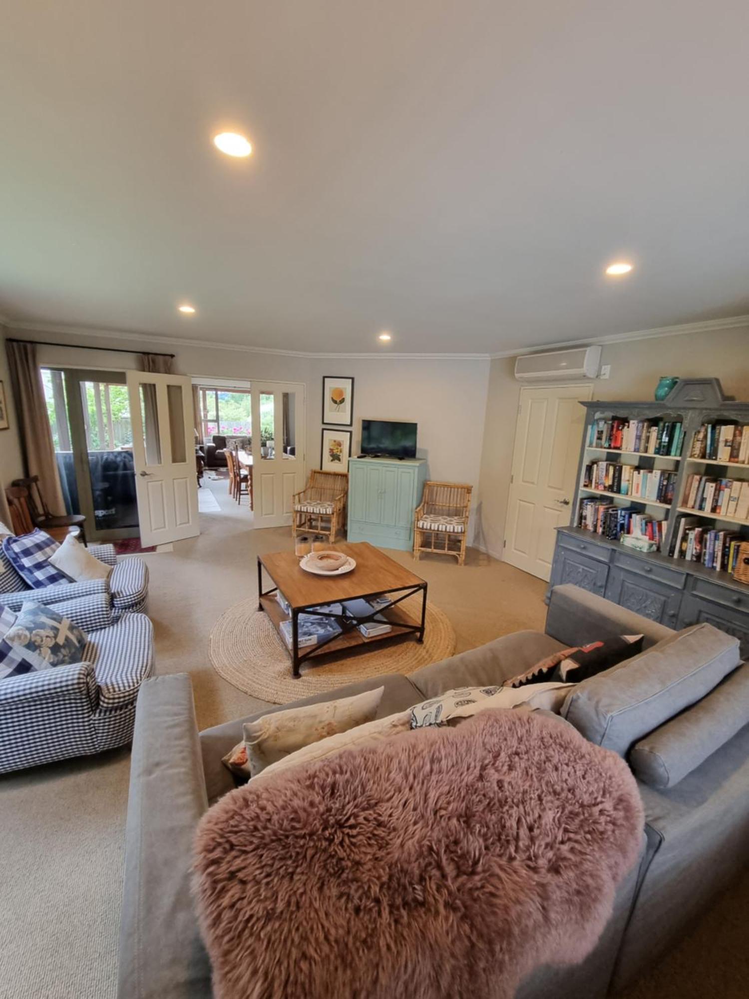 Wanaka Comfort - That Wanaka Tree Экстерьер фото
